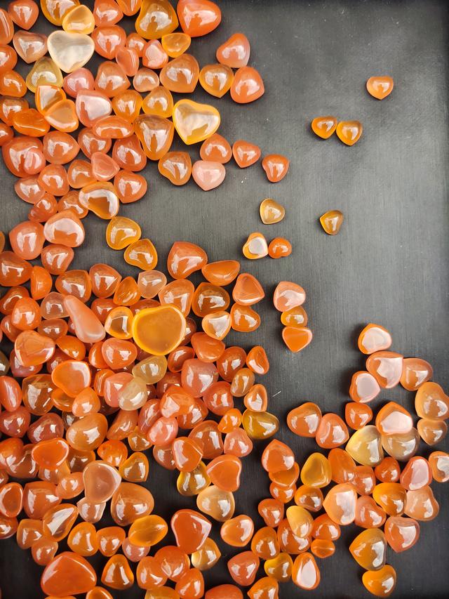 保山南红玛瑙的消费层级（收藏级，中端消费，低端消费