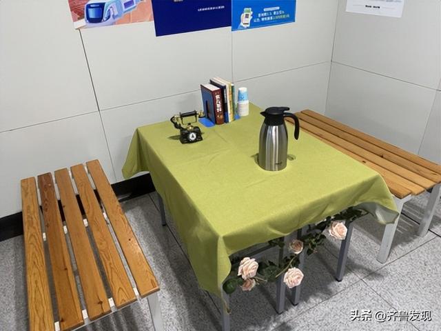 乘着地铁逛青岛丨神清宫350岁古树红了， 坐地铁去“打卡”特方便