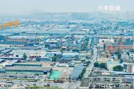 金牛区这一片区域正在研究拆/搬迁工作计划，以及进行入户调查图片