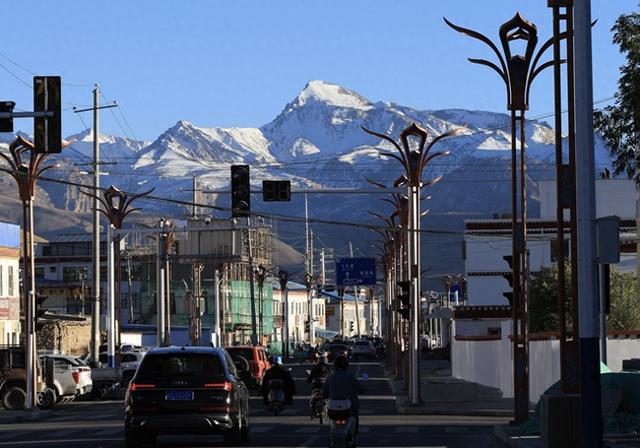 三国交界生命答卷，马家父子拿血肉换边贸，布鲁兄弟用微笑破国界