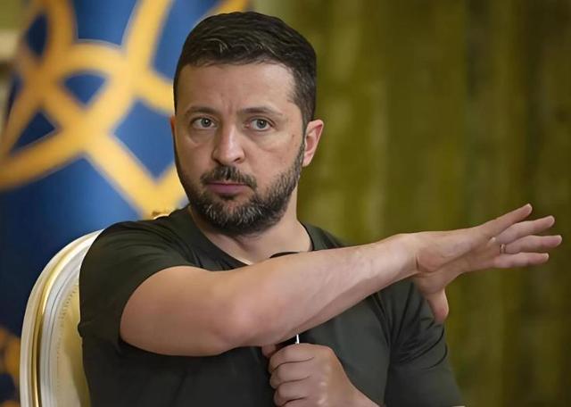 被卖了？美俄密谋28点停战协议，泽连斯基被秘密推上“断头台”