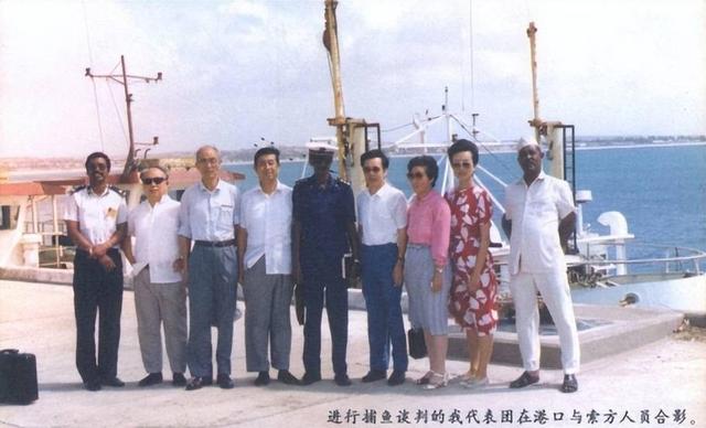 购买中国战斗机不给钱，7次追债都没还，这个嚣张小国报应来了