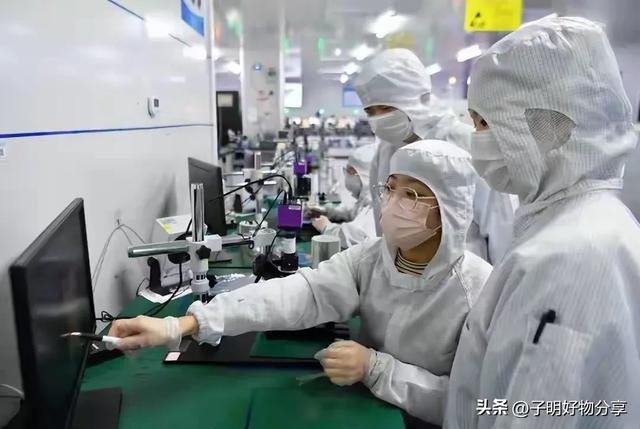 中国芯突破！纳米压印光刻机成功交付，国产芯片超车直击西方要害