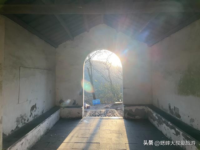 来挑战杭州“风光古道”吧，途经双古刹双平台，80%游客给满分！