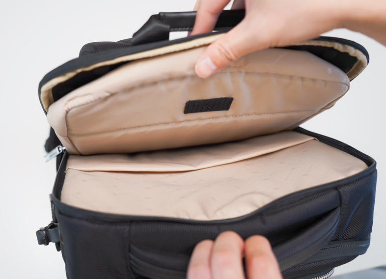 职场人士的得力助手,LEVEL8新品探界者商务双肩包——助你轻松应对工作挑战!