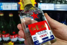 同为“二锅头之光”，红星和牛栏山谁更正宗？行家：不是一级别图片