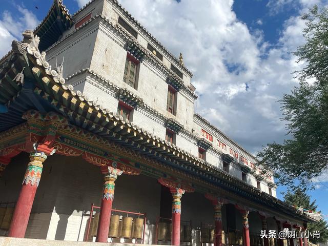 包头市达茂联合旗石宝镇、希拉穆仁镇访古笔记