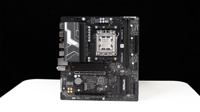 性价比妖板超频指南：华擎B850M-X+9800X3D达成8200C36 48GB！