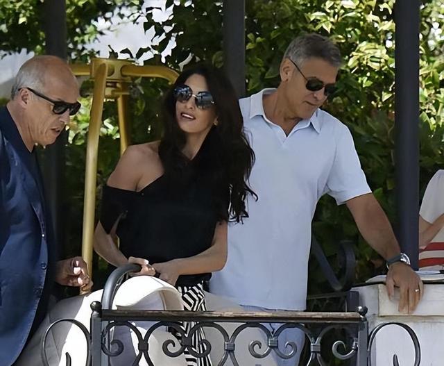 巨星草根同台！名流挤爆馆挺平权