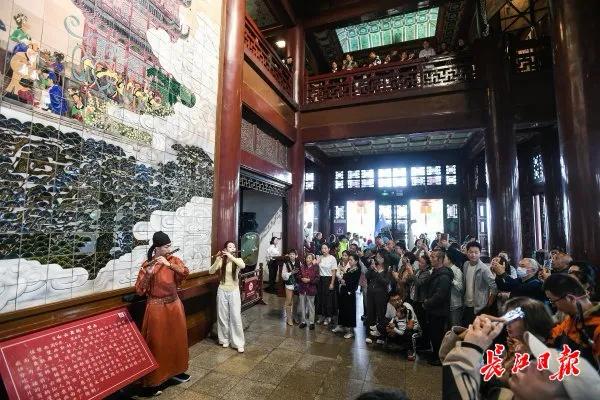 “知音湖北”解锁更多沉浸式体验——从登楼到“入戏”，千古名楼玩出新花样