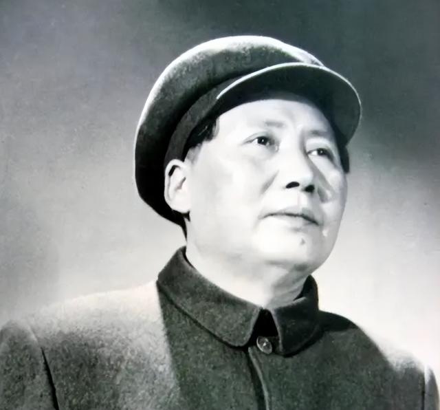 51年曾泽生从朝鲜回国，见过主席之后回家吩咐妻子：北京不能待了