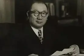 1967年孔祥熙病逝，临终前对妻子宋霭龄哭诉：孔家怕是要绝后了！图片