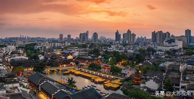 南京上全国TOP6！烟火秀+骑士展+演唱会，长三角年轻人全往这冲