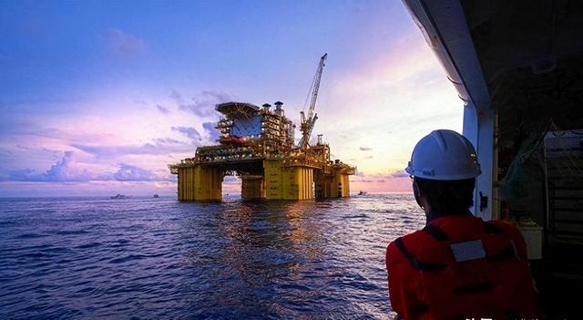 高市还未道歉，中日又出新争端，日方通知中国，必须解释一件事