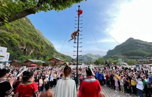 出游 │ 住进清凉道真，玩转山水文化！