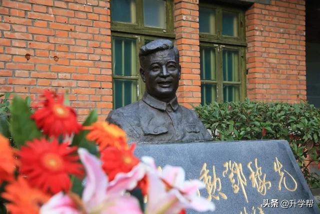 暑期两弹城数据揭秘：数十万人次共探"两弹一星"精神坐标