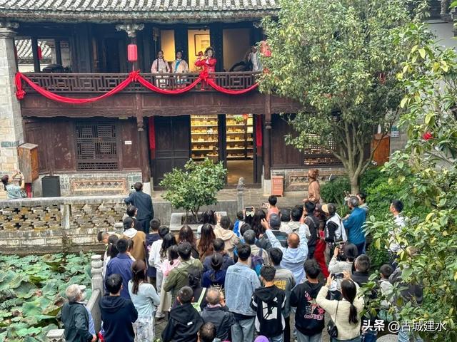 抢先剧透！这座滇南古村的最新打卡攻略已出炉