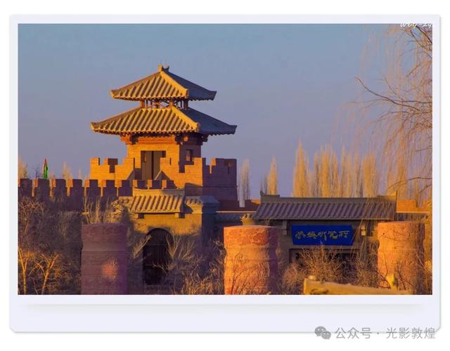 初冬的静谧让你与心中的阳关来一次沉浸式心灵之旅