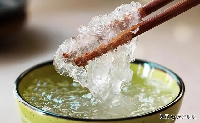 2万6一斤的燕窝怎么来？看四川大叔飞崖取窝，儿子：打死不做这