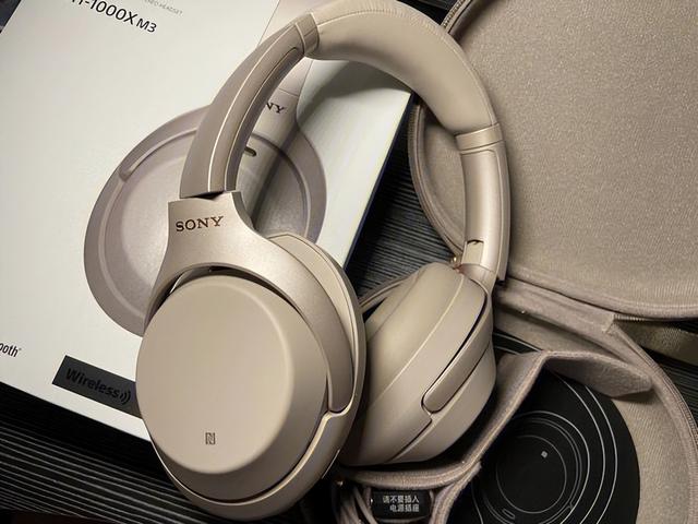 苹果索尼联手垄断？中国韶音杀出重围，狂揽全球市场七成份额