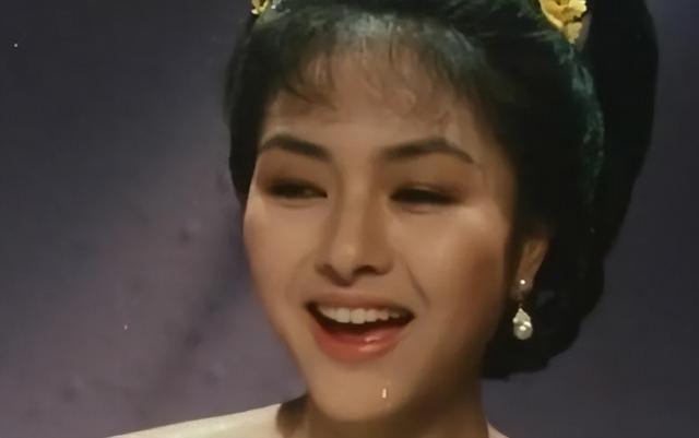 原来这位美女演员早已离世！51岁胃癌而亡，折磨到只有45斤