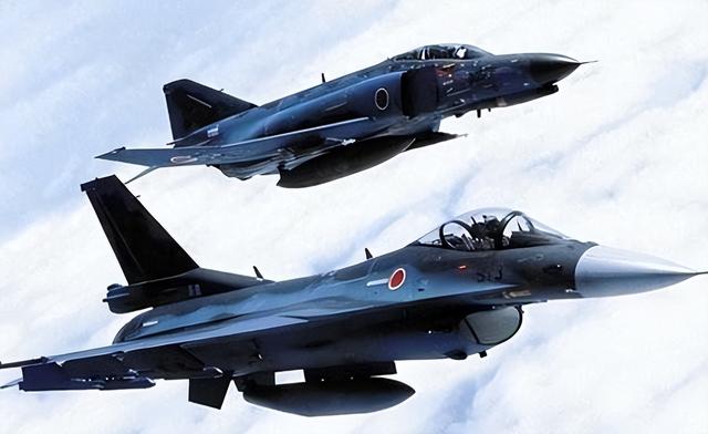 日本应该没想到，日战机刚模拟攻击辽宁号，中国九天母机已经首飞