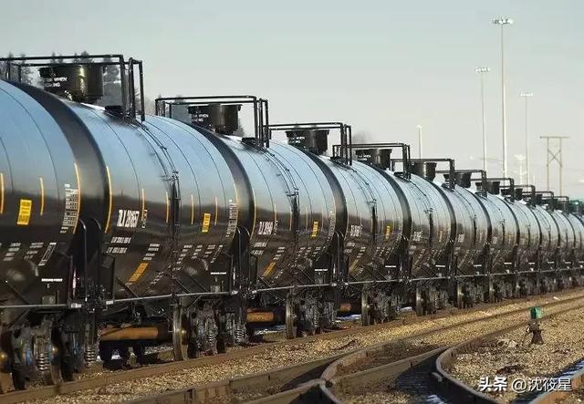 明抢5000万桶石油后，特朗普转头才发现：中国连一桶都不肯买了