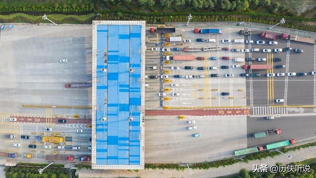 美国高速几乎以水泥为主，中国为啥宁选沥青，也不大规模用水泥？