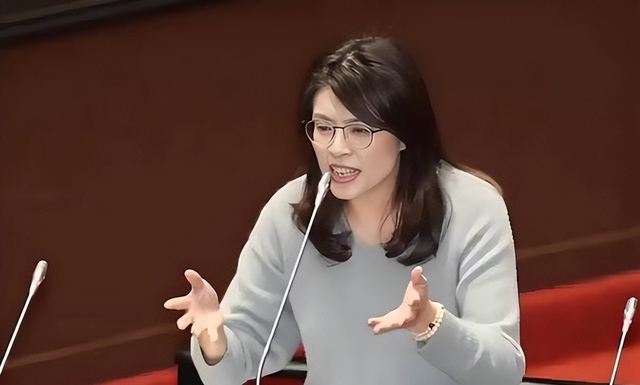 国民党主席选举仅剩2天，蒋万安终于表态了，郑丽文已毫无胜算？