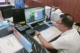 三亚市公交服务再升级，老年公交卡办理更便捷图片