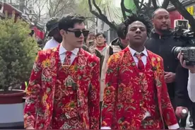 甲亢哥中国行最大败笔是三个翻译，是宣传还是抹黑？最坏的是她！图片