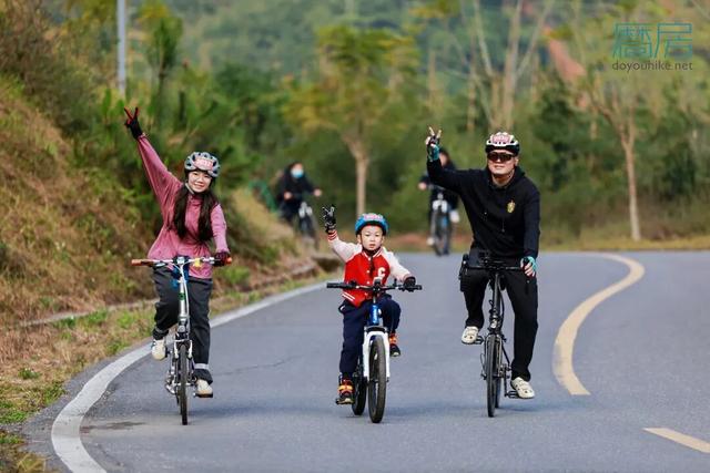 风驰竹海，骑友盛赞！在运动与美景的交融中收获双重满足