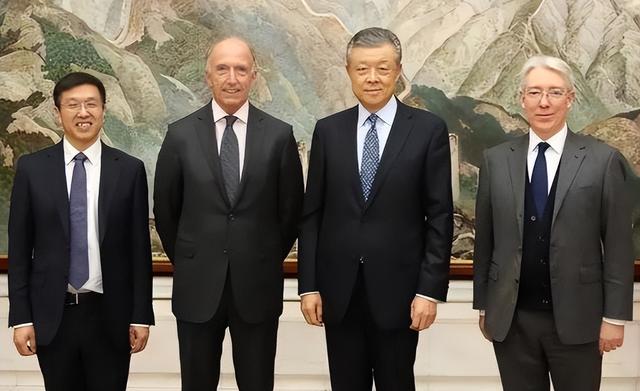 绝不向中国低头？宁愿裁员9000人卖公司，也不将技术转让给中国