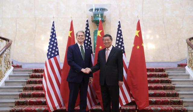 中美外副长举行会晤，美国急召大批将领回国，要有大事发生？