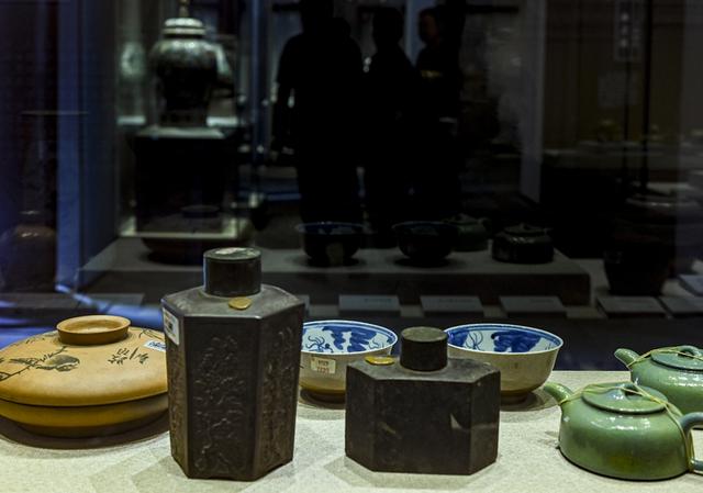 三访重宁寺 一院秋色里（一）