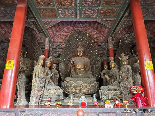 华严寺：“八大辽构”之七，拥有最美辽塑菩萨和最美古代书橱
