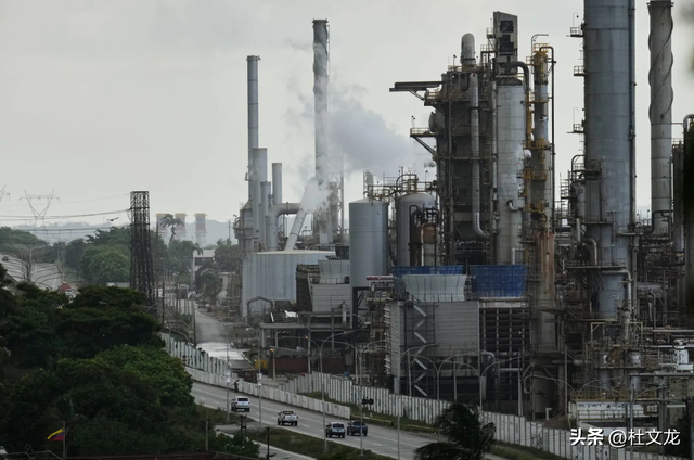 油质远胜委内瑞拉，美国石油大亨已盯上伊朗，或推动军事行动