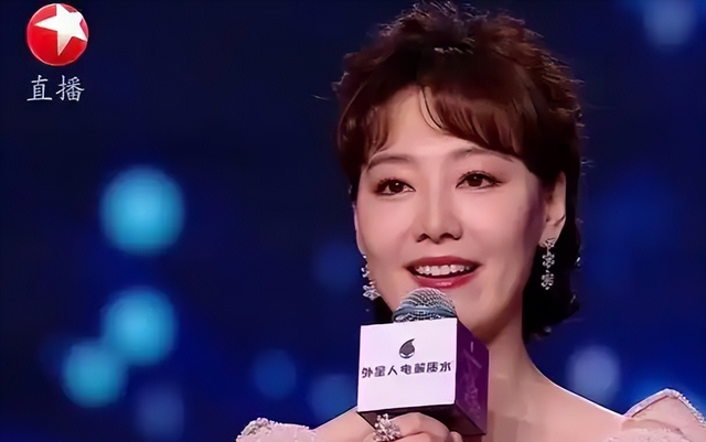 讨好大佬	，陪睡上位，遭央视“开除”，她身上的标签哪个才是真的