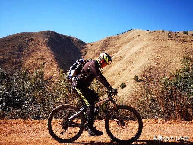 骑行：一场温柔的“上瘾”，让生活在风里开出花来