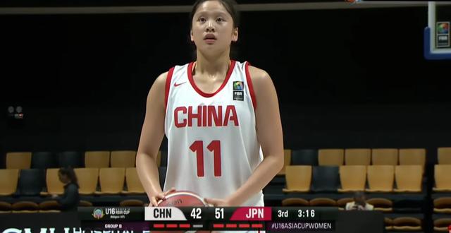 女篮57-78日本女篮，李沅珊有望成李梦之后的扛旗人物