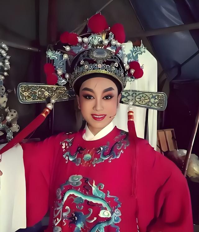 一路走好！49岁孟再平走上朱媛媛后路，追悼会曝光 曾打百万抗癌针