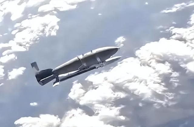 俄军战场大杀器！乌军精锐损失惨重	，前线士兵仅能存活4个小时！