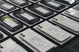 别只贪便宜，搞懂iPhone有锁、卡贴机、黑解机、国行、美版、港版图片