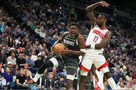 火箭加时擒狼送森林狼三连败！图片