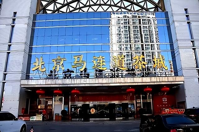 大量日本游客涌入北京，打着旅游幌子不去旅游不吃美食。为啥来？
