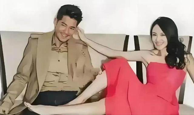 这应该是郭富城最想删掉的照片吧！方媛看到了会吃醋吗？