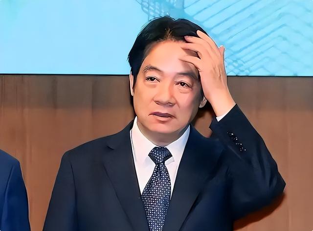 洪秀柱刚观礼完9·3阅兵，岛内支持度大反转，台当局矛头对准新北