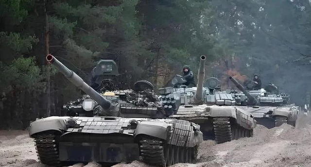 报复来得太快！俄军中将被斩首后，普京下令复仇，乌多地陷入火海