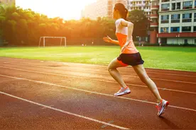 跑步五公里标准是多少？图片