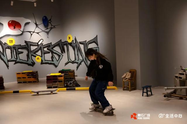 免费!藏在石景山首钢园的街头文化艺术展,超全逛展攻略来了→